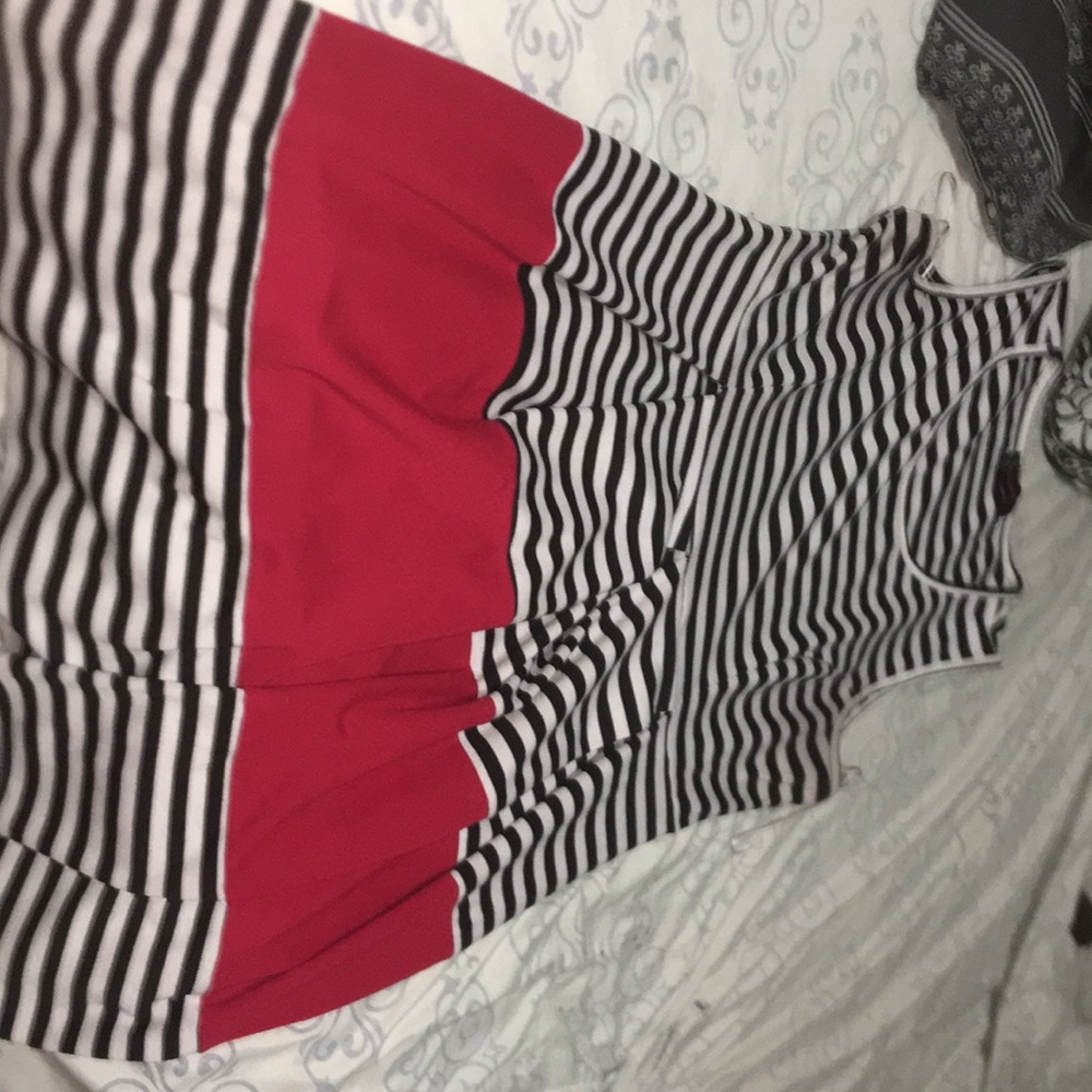 Black,white and bit of red.. Annabelle dress in 1X